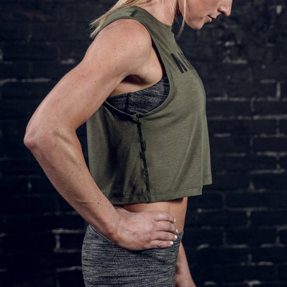iso nobull crop top